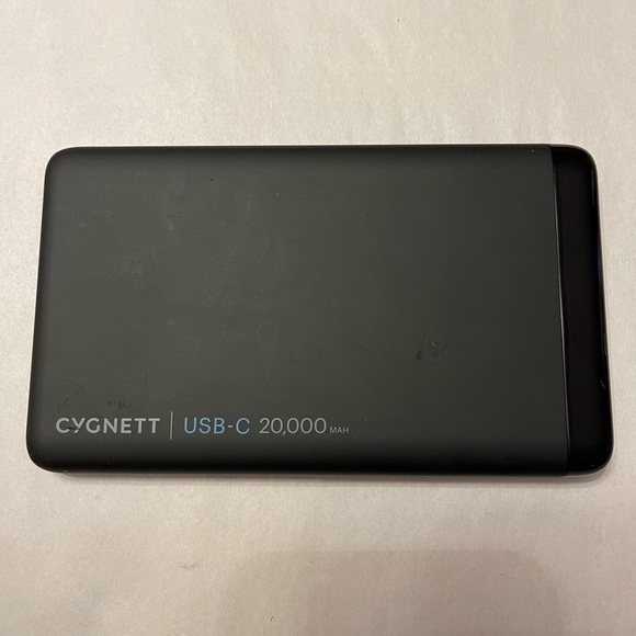 CYGNETT CY2220PBCHE 20000mAh Portable Power Bank